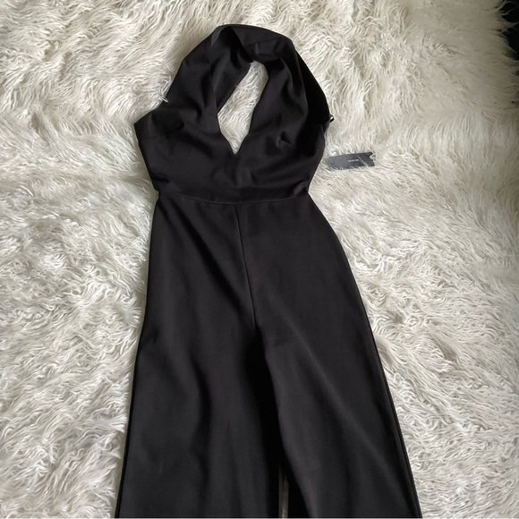 🆕Lulu’s Thinking‎ Out Loud Black Backless Jumpsuit - Picture 4 of 10